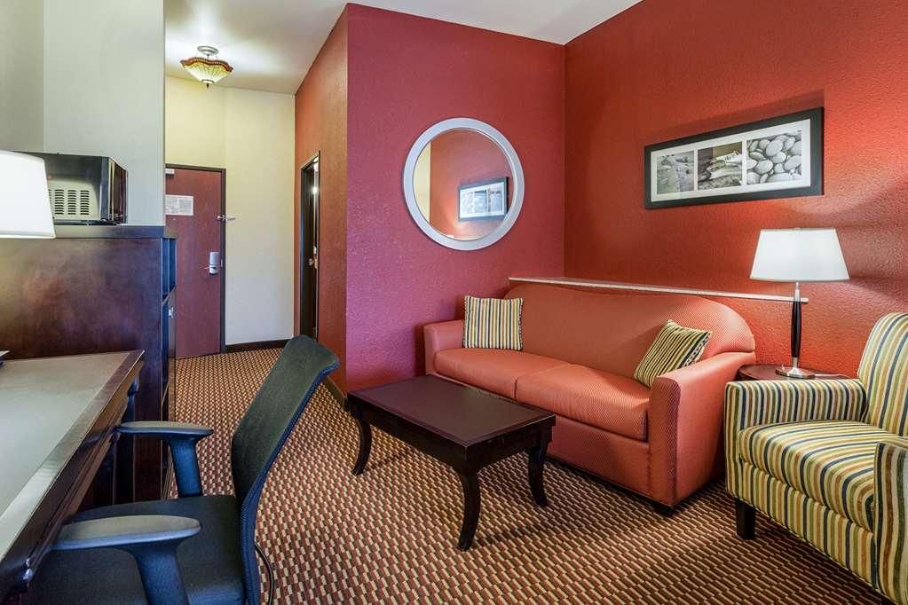 Comfort Suites Leesville Room photo